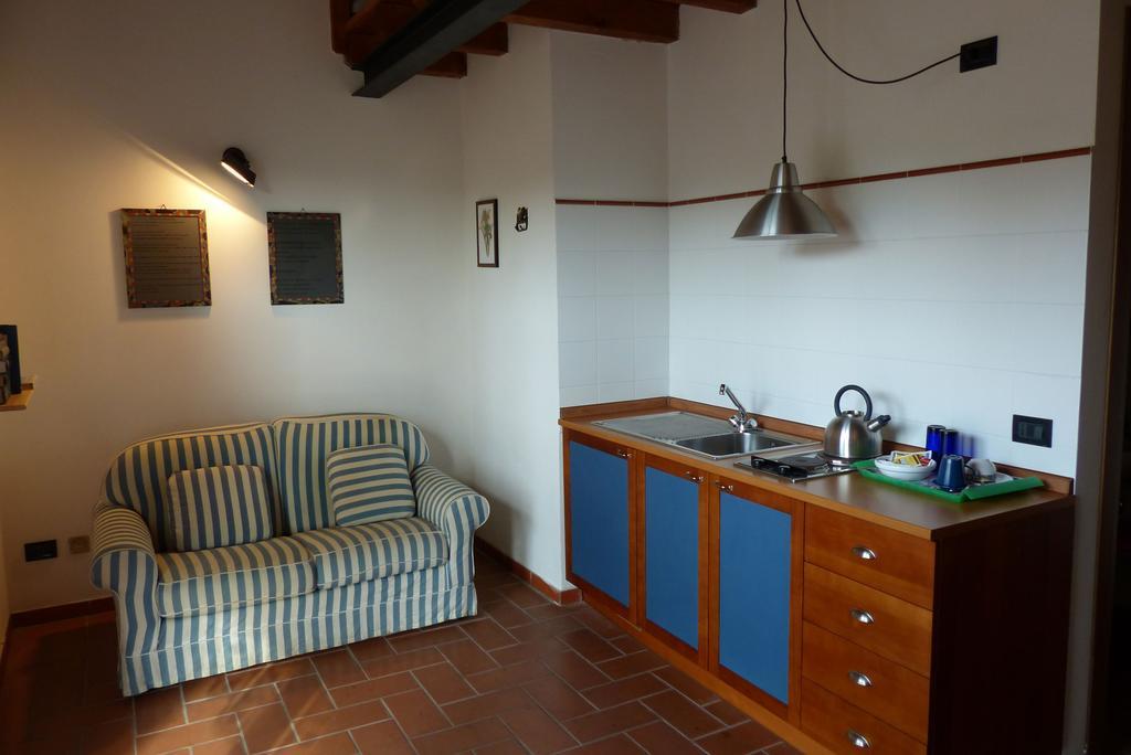 Arriga Alta Villa Lonato Cameră foto
